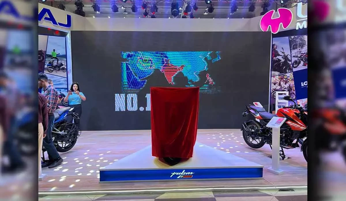 Bajaj Pulsar F250 Officially Launched In Bangladesh By Uttara Motors Limited