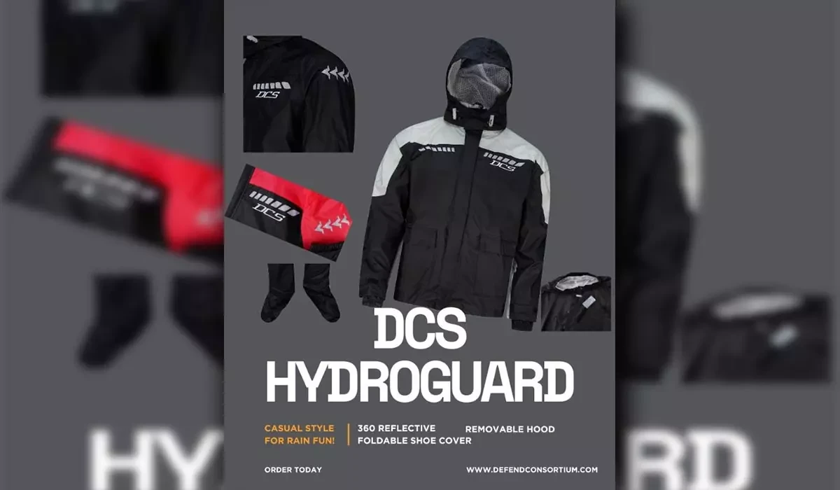 বর্ষাকালে রাইডিং সল্যুশন হিসেবে বেছে নিতে পারেন DCS এর বিভিন্ন সেগমেন্টের রেইনকোট