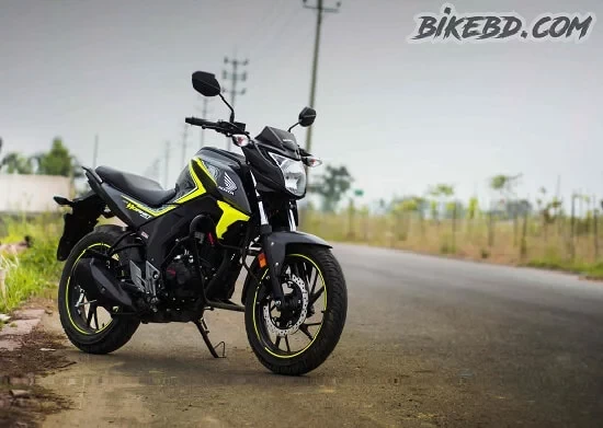 Honda CB Hornet 160R 10,000 KM Test Ride Review - In Details