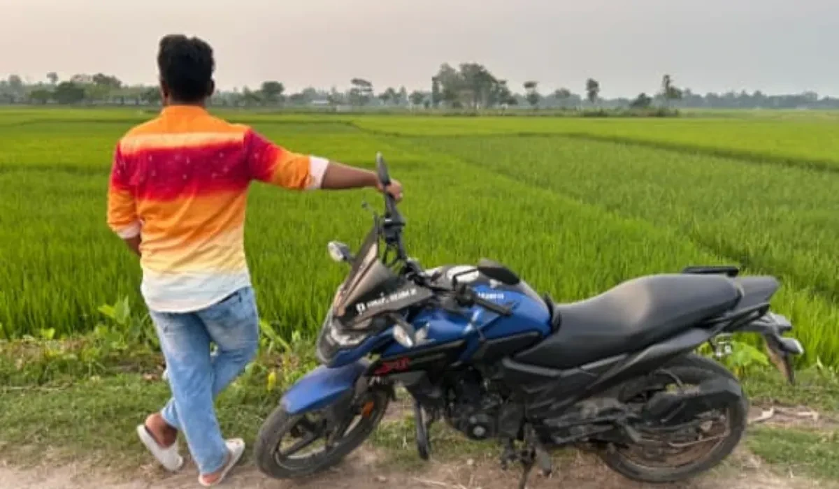 Honda X-Blade 160 মাইলেজ পারফরম্যান্স ও লং রাইডের সত্যিকারের গল্প - আকাশ