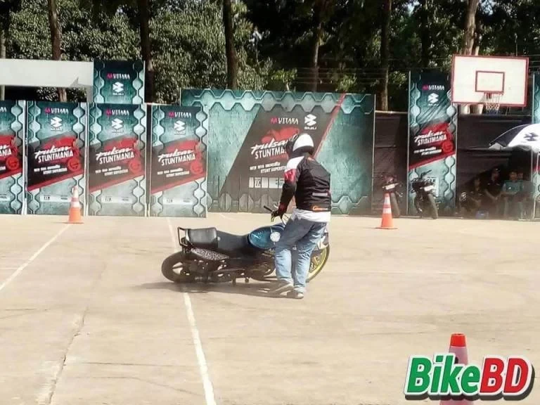 Pulsar Stuntmania - প্রথম পর্ব স্টান্ট ও বিস্তারিত । বাইকবিডি