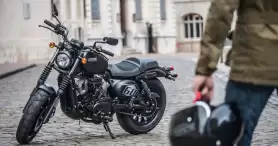 Hyosung Aquila GV300 - ভি টুইন ইঞ্জিনের ববার বাইক এখন বাংলাদেশে