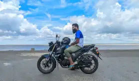 Yamaha FZS V2 ১৫০ সিসি সেগমেন্টে কমফোর্ট ও রিলায়েবিলিটির ভরসার নাম - সাকিব
