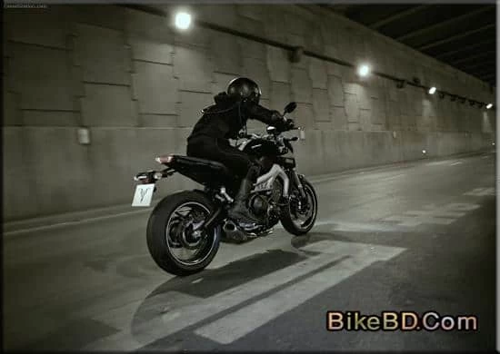 Why Should Not Ride A Motorcycle At Night - 7 Reasons