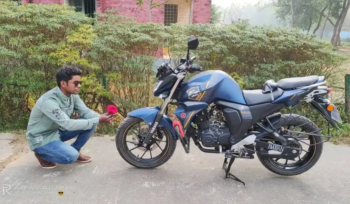 Yamaha FZS V2 নিয়ে ৩০,০০০ কিলোমিটার চালানোর অভিজ্ঞতা - ইমরান