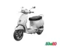 Vespa-SXL-150-Pearl-White,