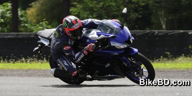 yamaha-yzf-r15-v3-0-review-specification-feature-price