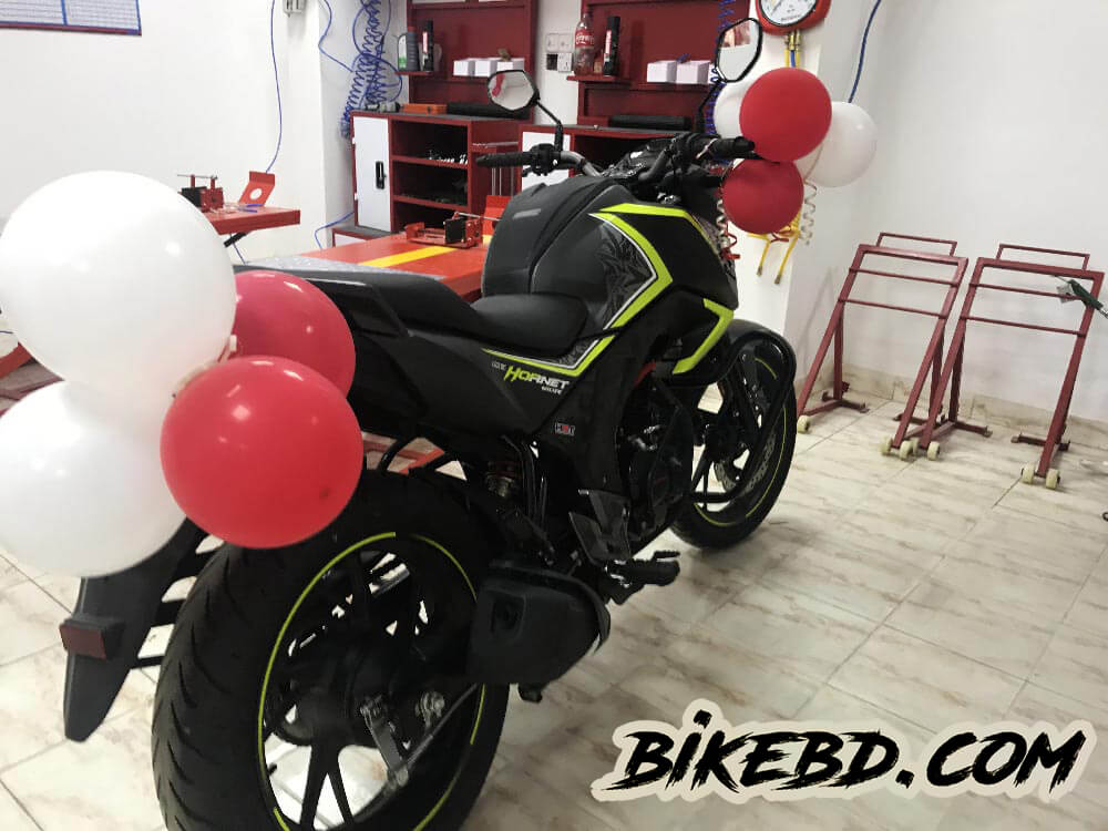 honda motorcycle showroom